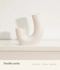Vase Arche double arche en céramique blanc cassé, hauteur 15,5 cm